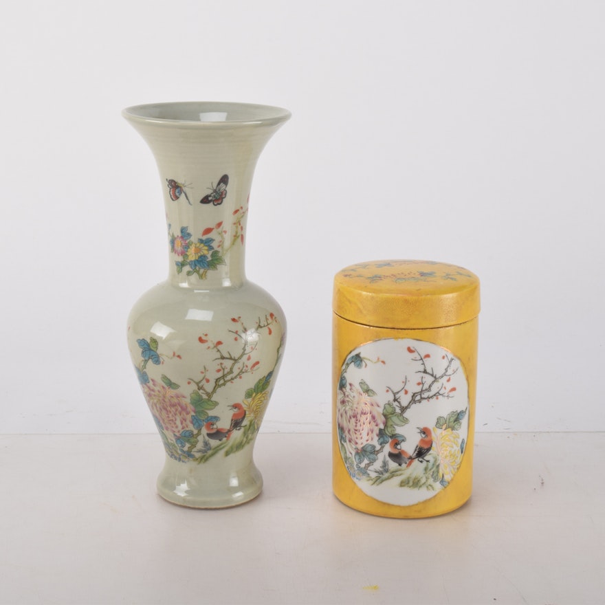 Hand Painted Chinese Porcelain Vases