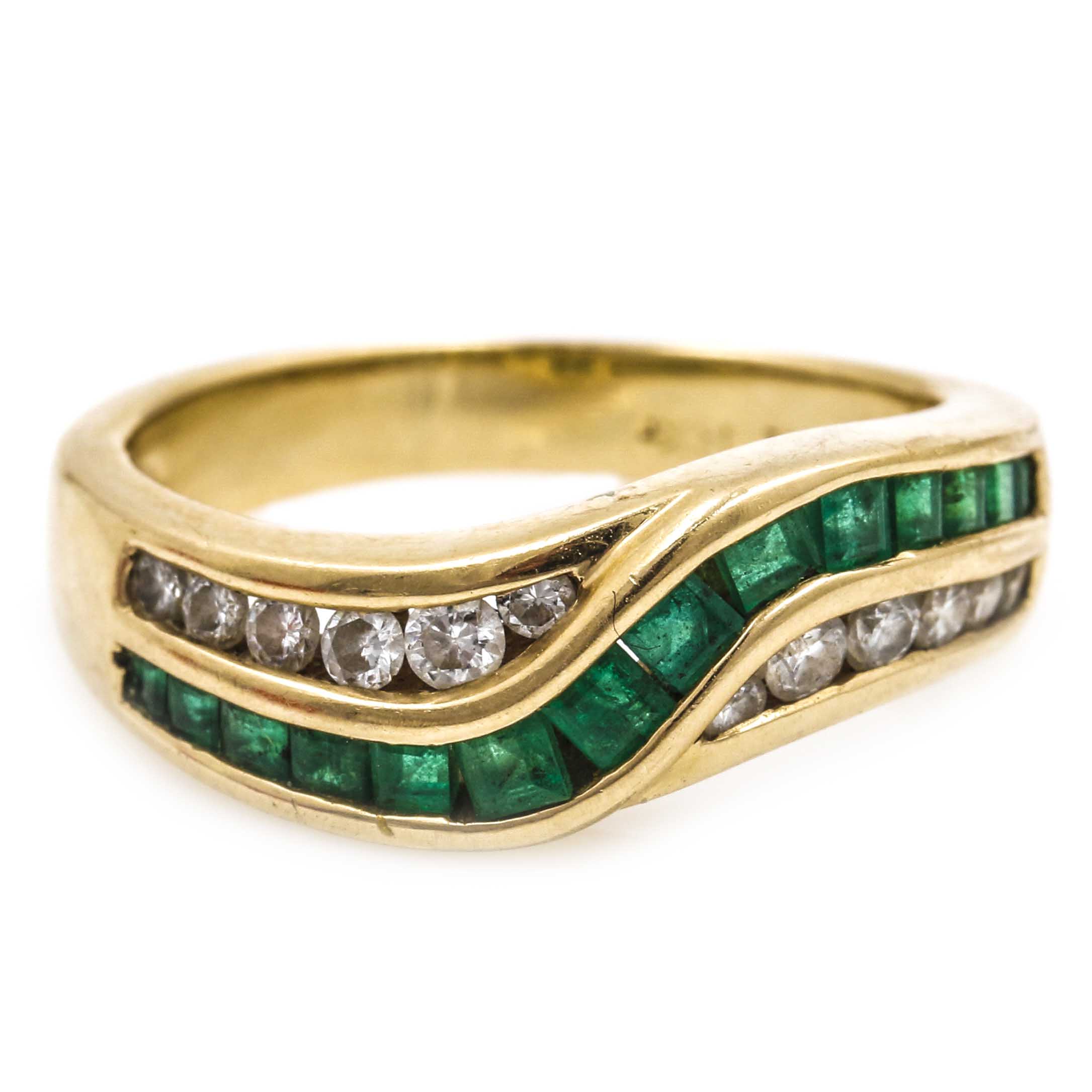 14K Yellow Gold Diamond and Emerald Ring