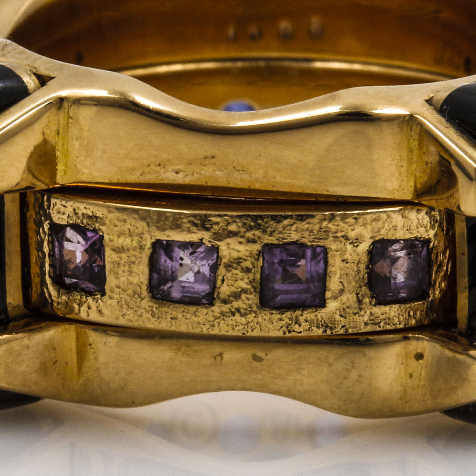 18K Yellow Gold Sapphire and Black Onyx Articulated Square Ring