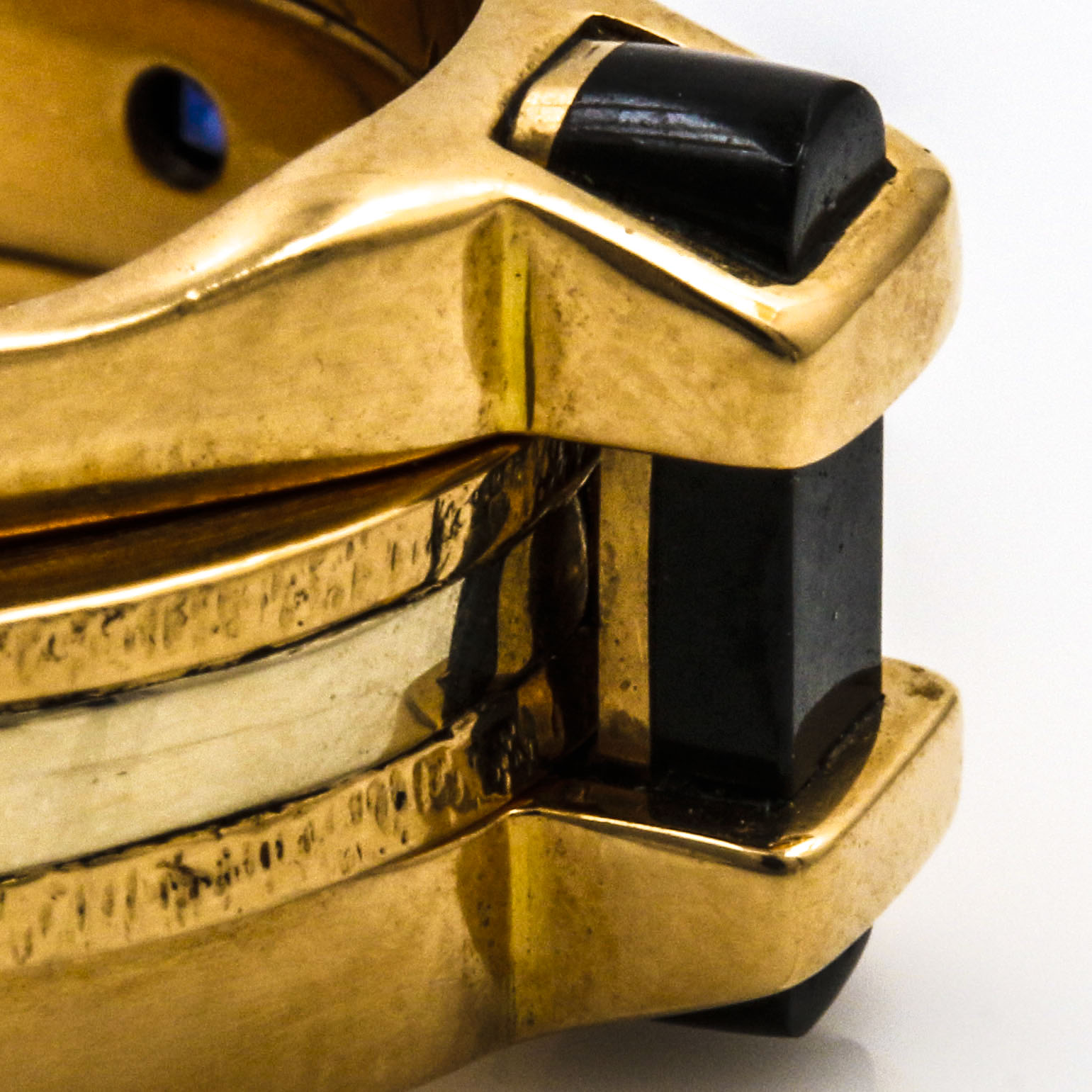 18K Yellow Gold Sapphire and Black Onyx Articulated Square Ring