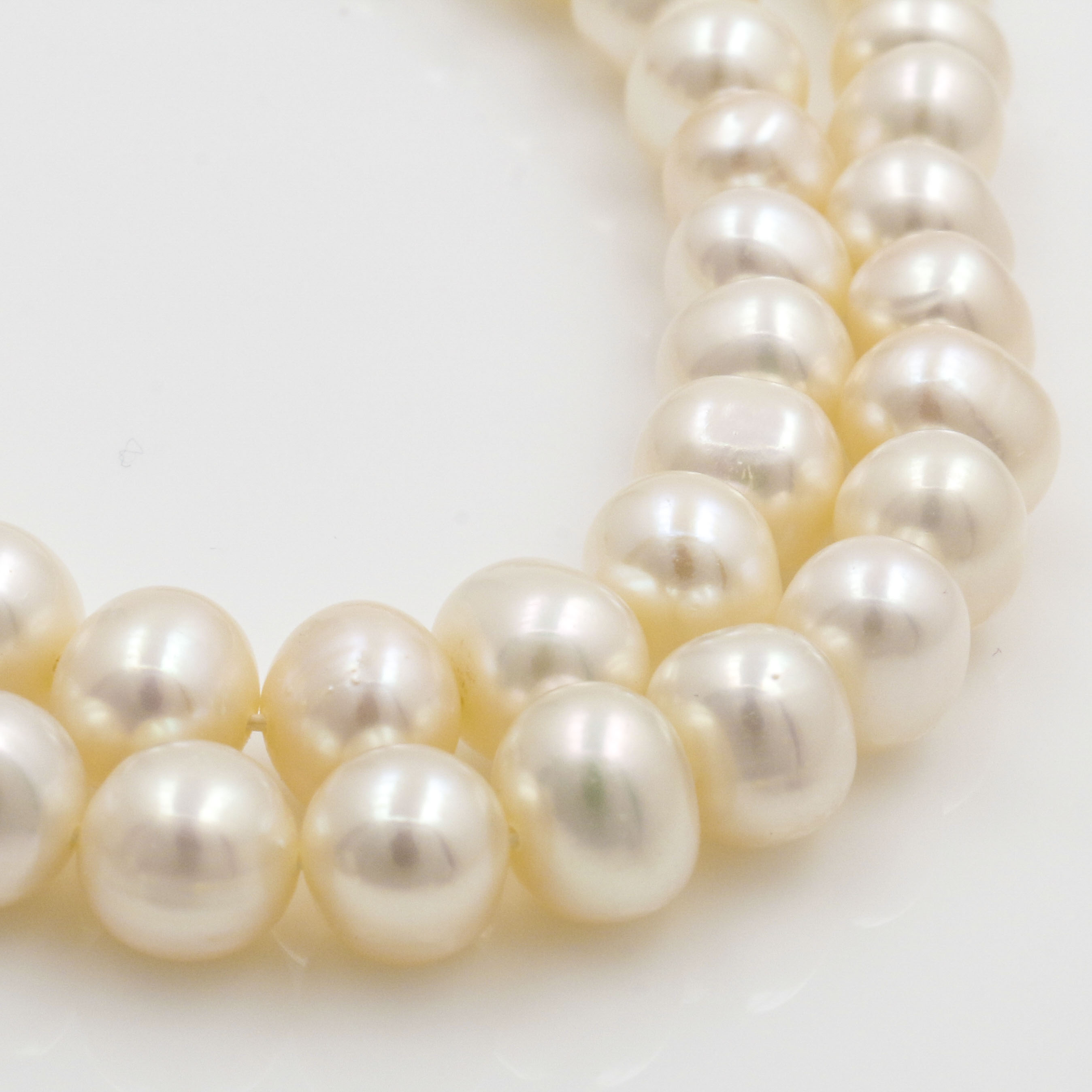 14K Yellow Gold Pearl and Jasperware Necklace