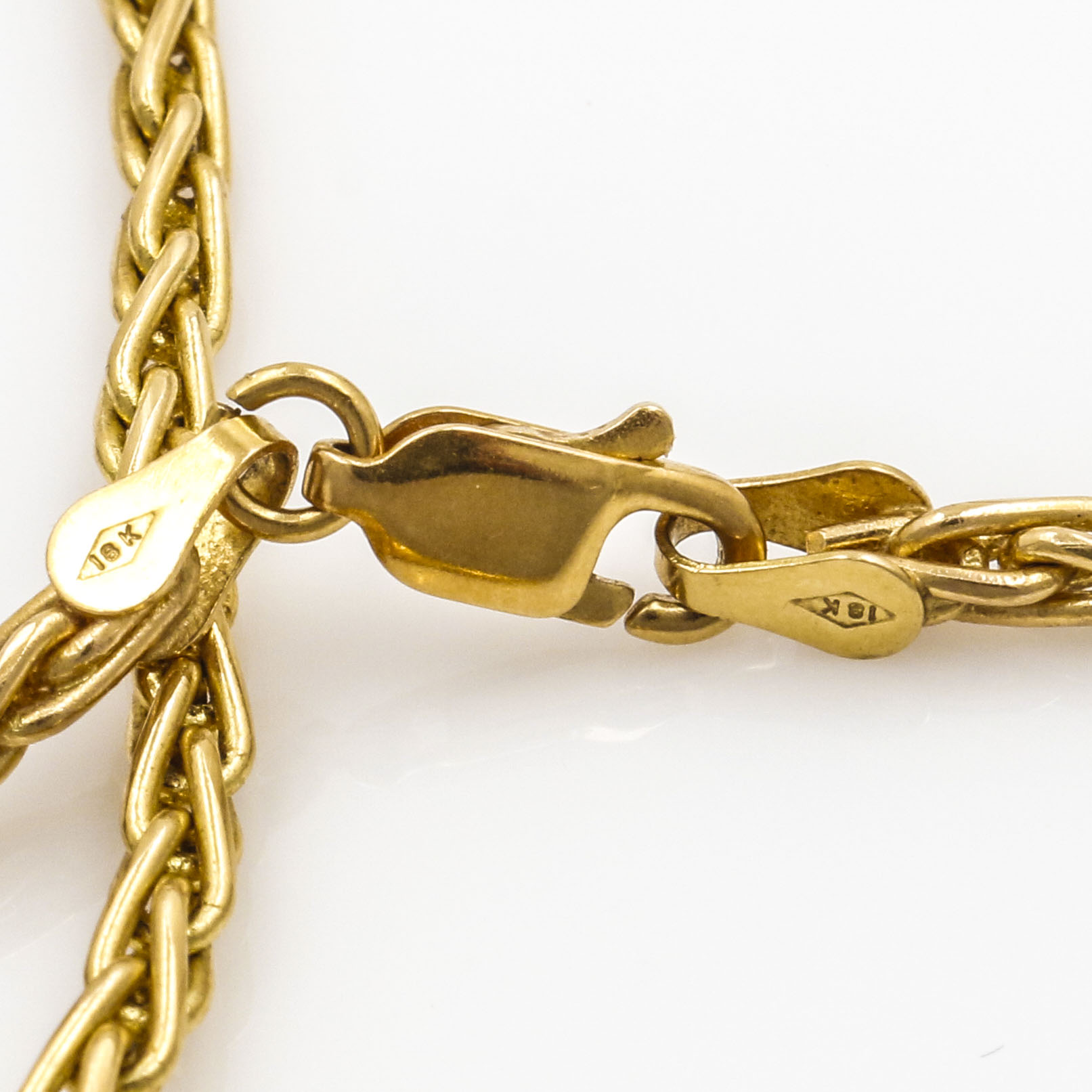 18K Yellow Gold Diamond Heart Necklace