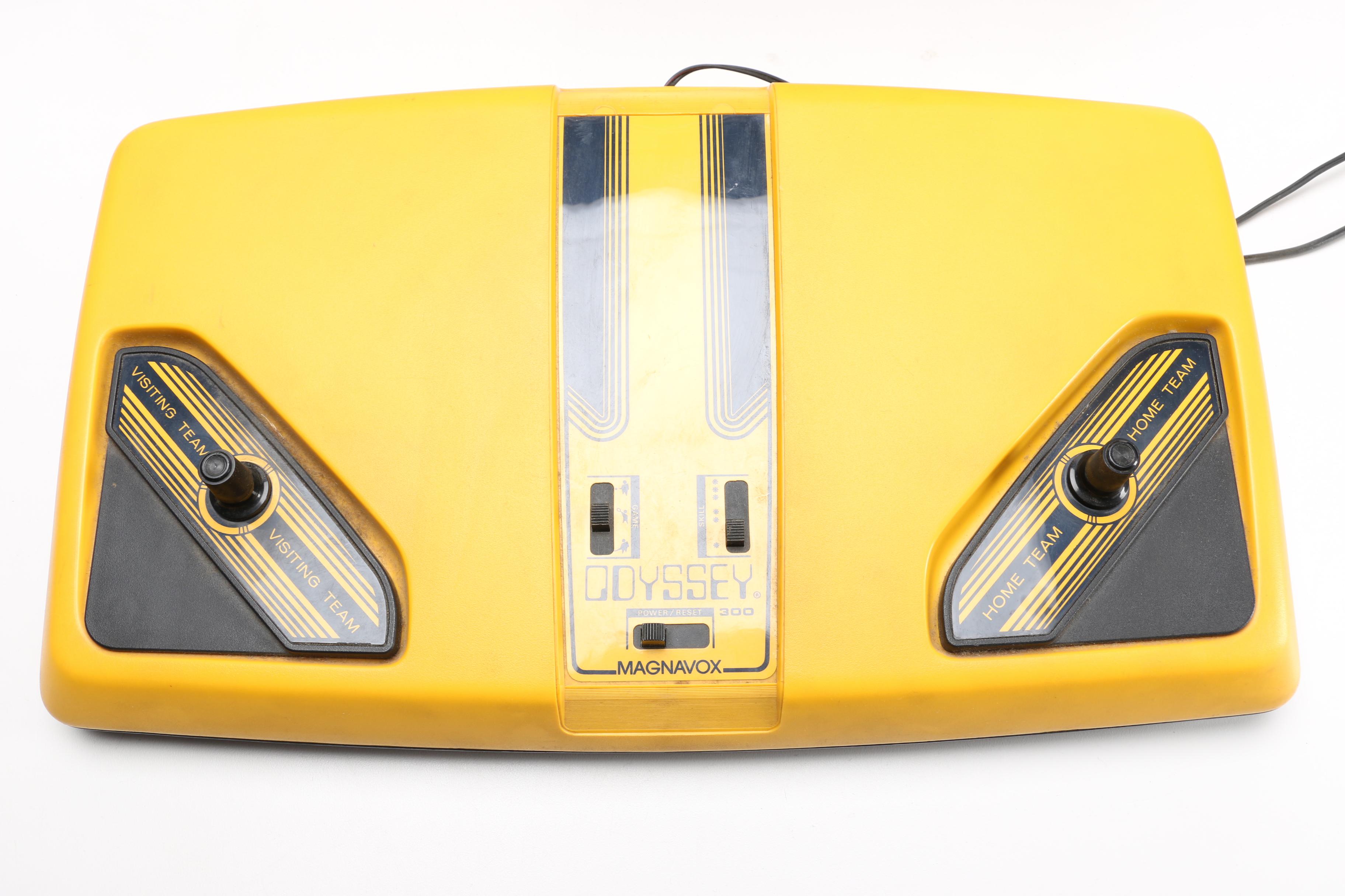 1976 Magnavox Odyssey 300 Video Game Console