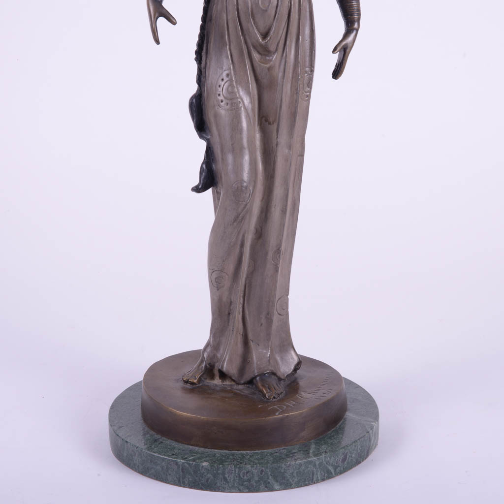 Reproduction Bronze Sculpture After D.H. Chiparus