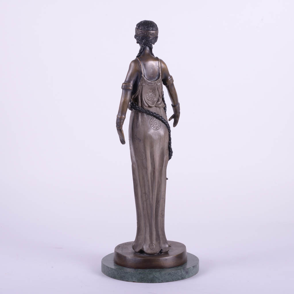 Reproduction Bronze Sculpture After D.H. Chiparus