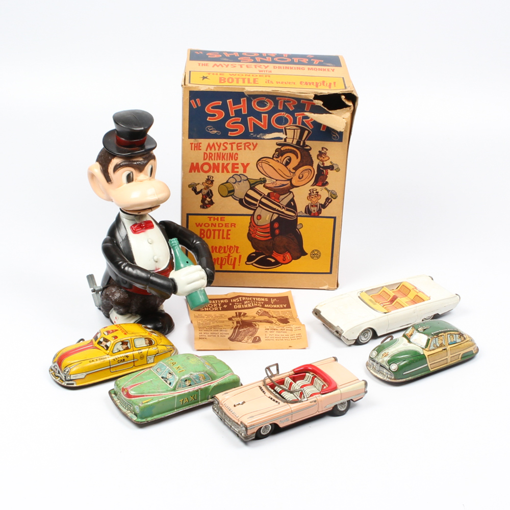 Vintage Collectibles Featuring Scale Cars