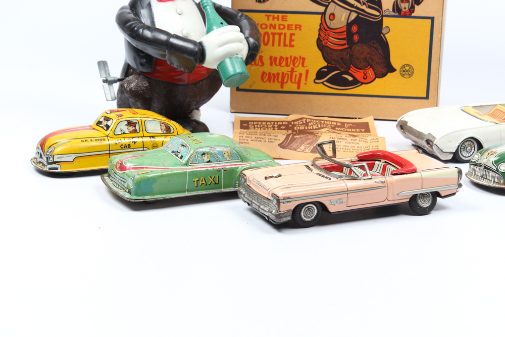 Vintage Collectibles Featuring Scale Cars
