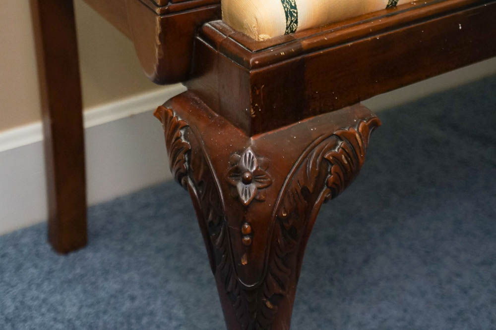 Vintage Chippendale Style Mahogany Settee