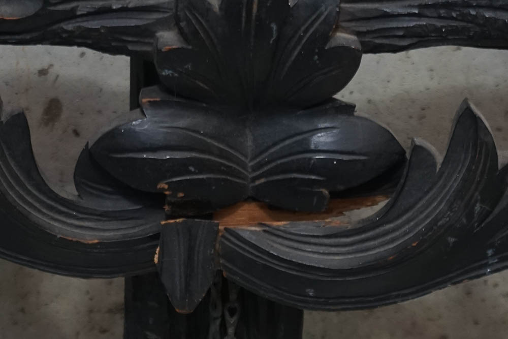 Victorian Style Carved Wood Easel