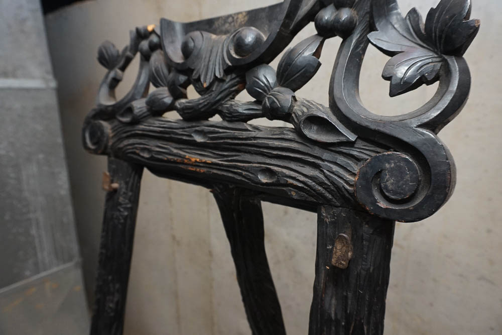 Victorian Style Carved Wood Easel