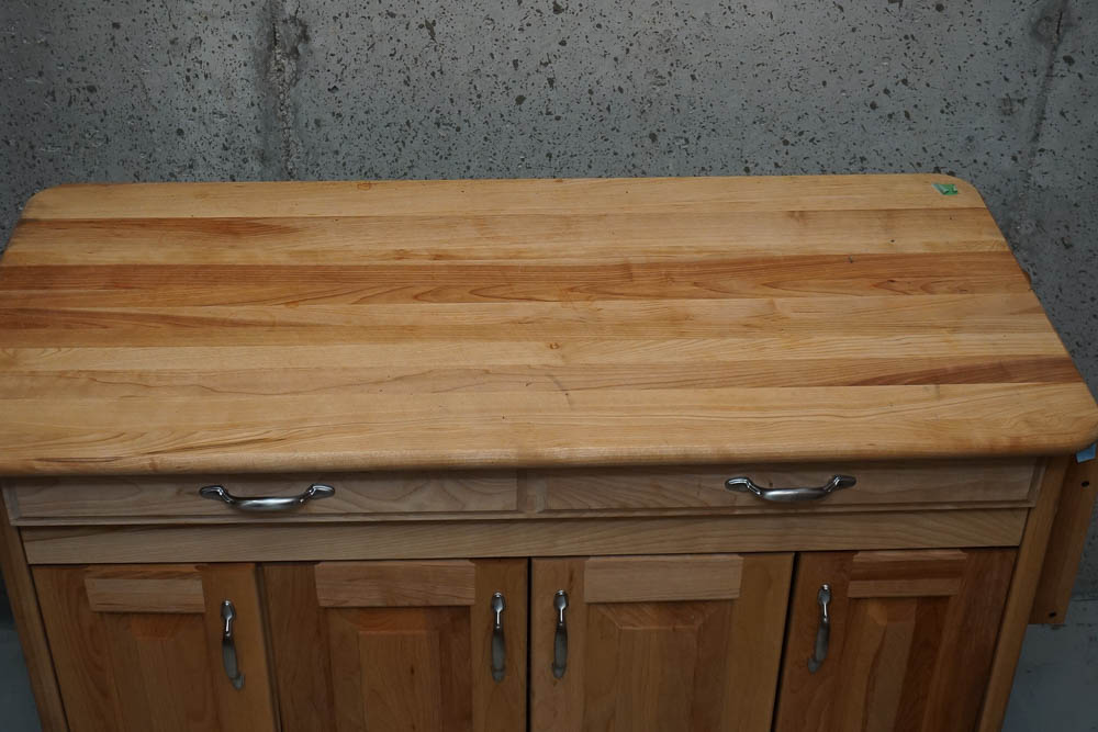 Kitchen Island With Butcher Block Top