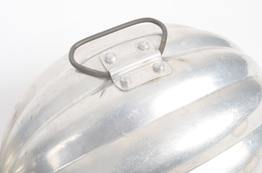 Tacu Co. Wear Ever Aluminum Jelly Molds