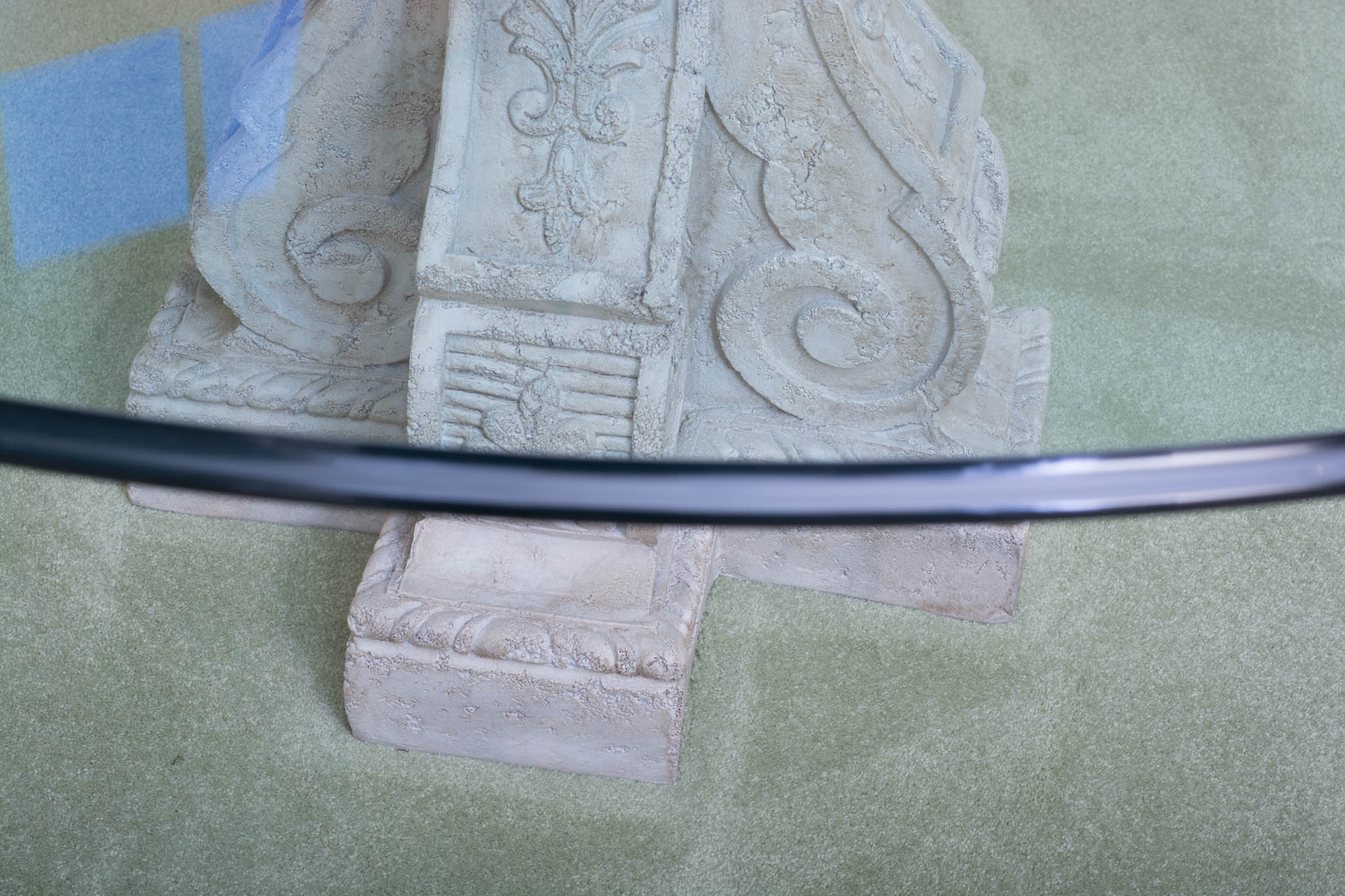 Glass Top Pedestal Dining Table