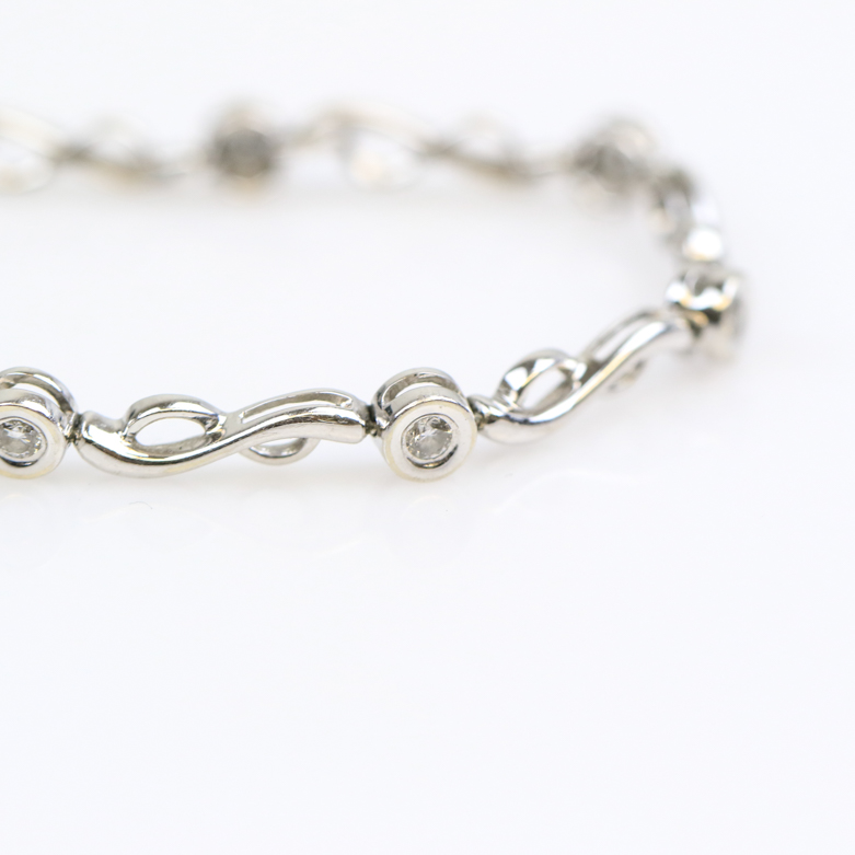 14K White Gold and Diamond Link Bracelet