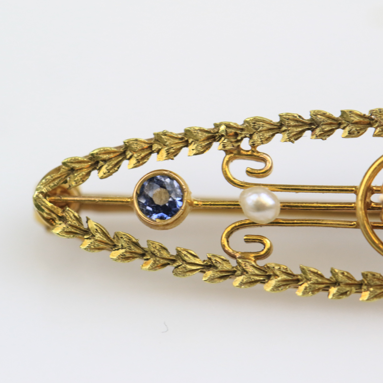Early Edwardian 10K Yellow Gold, Diamond, Sapphire, and Pearl Open Oval Brooch