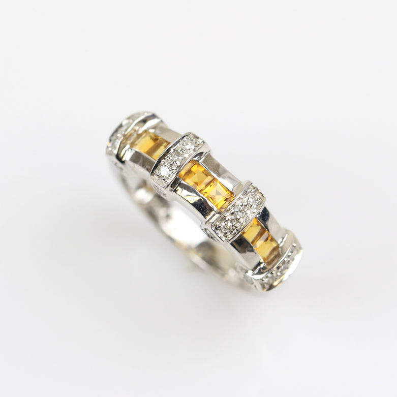 18K White Gold, Citrine, and Diamond Band