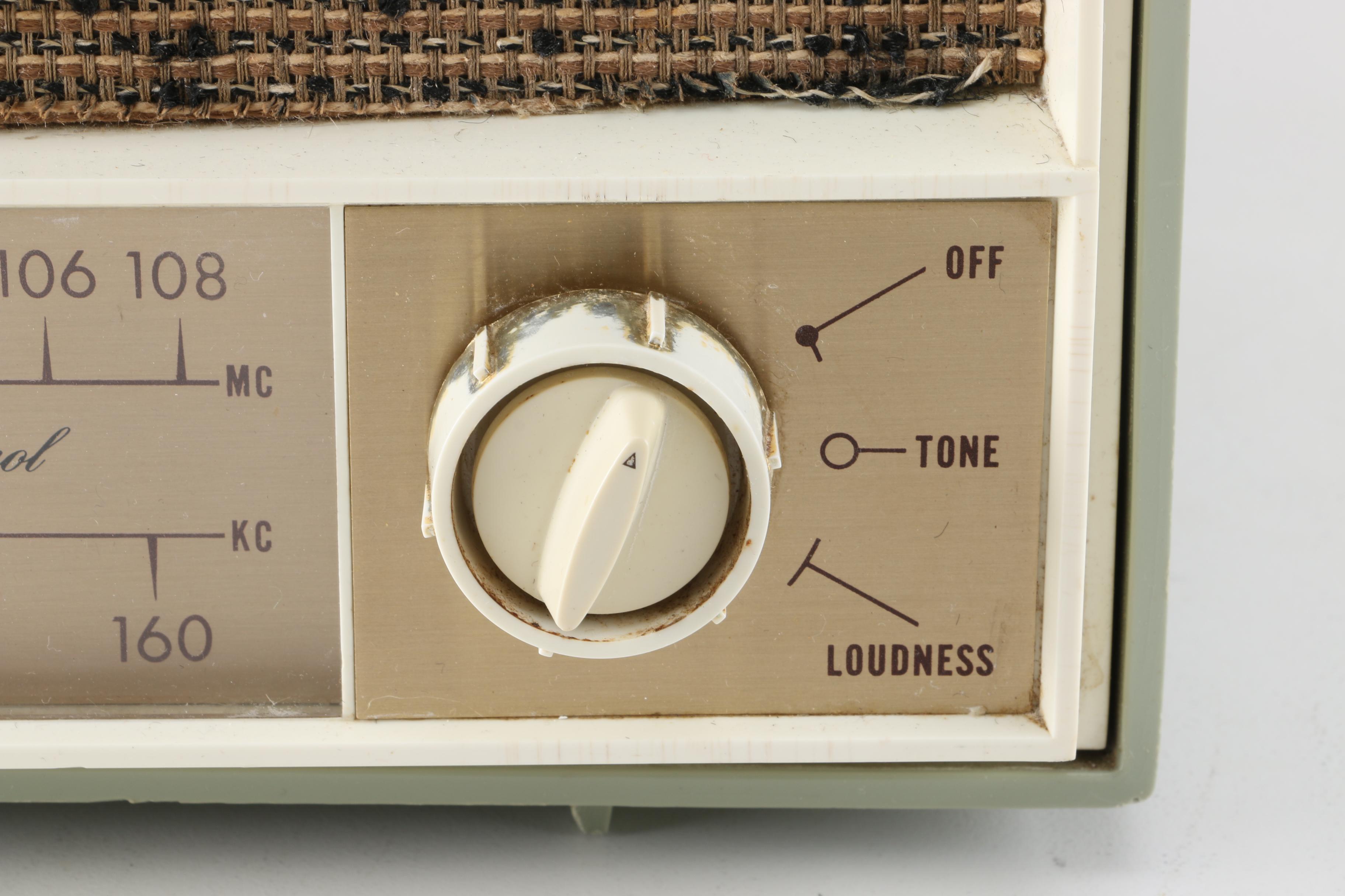 Mid-Century Zenith Radio