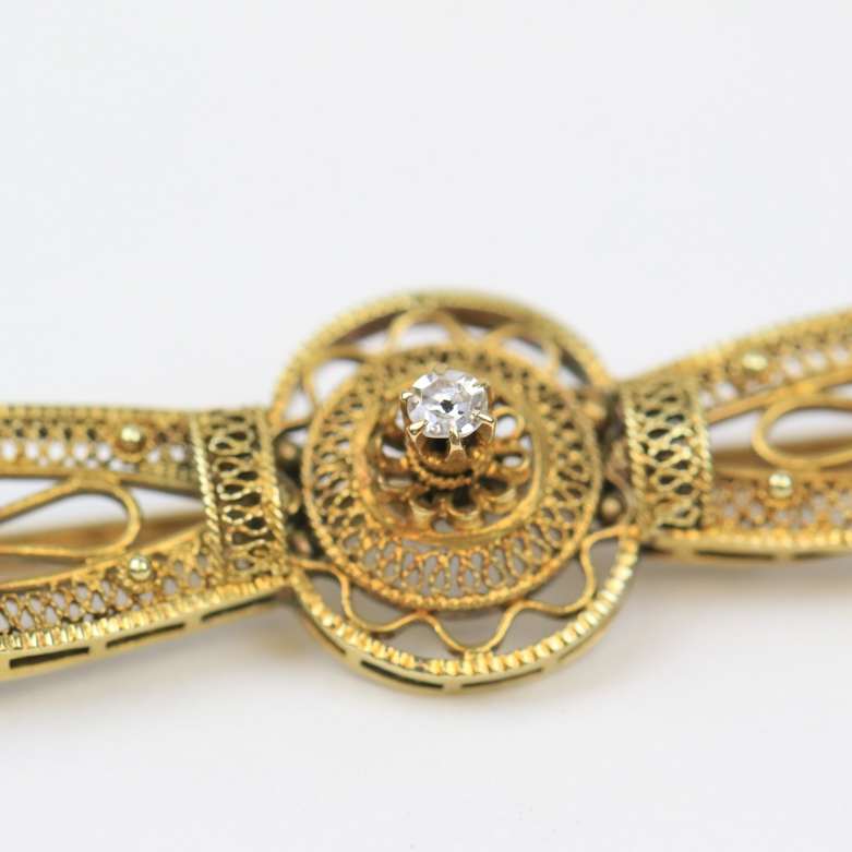 Late Victorian 14K Yellow Gold, Diamond, and Pearl Filigree Bar Brooch