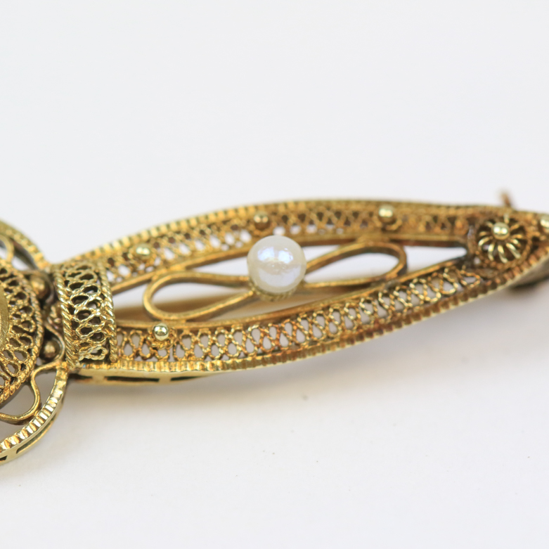Late Victorian 14K Yellow Gold, Diamond, and Pearl Filigree Bar Brooch
