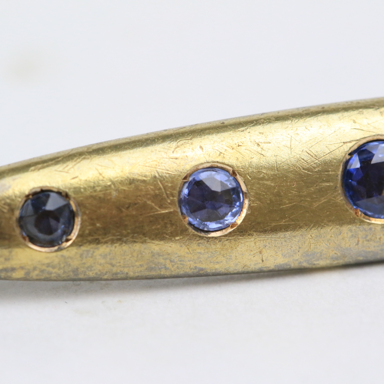 Victorian 10K Yellow Gold and Flush Set Sapphire Bar Brooch