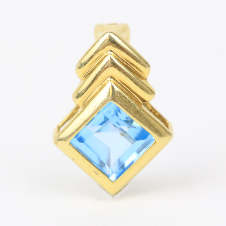 14K Yellow Gold and Blue Topaz Pendant