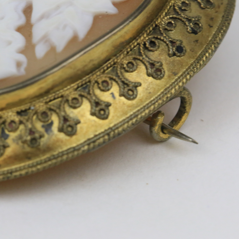 Antique Cameo Brooch