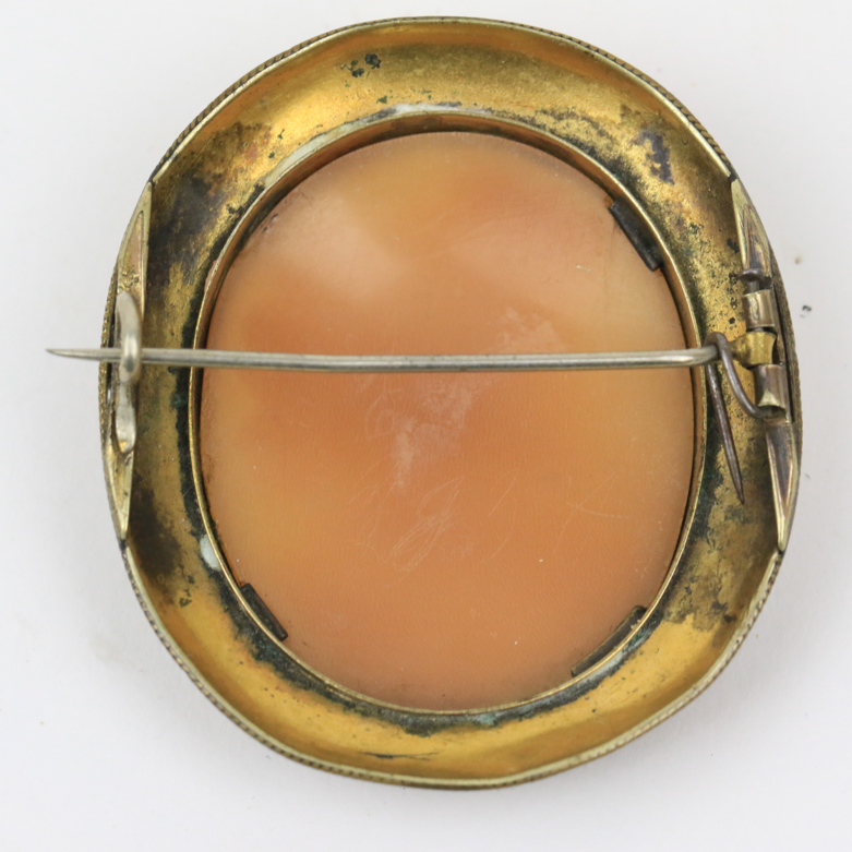 Antique Cameo Brooch
