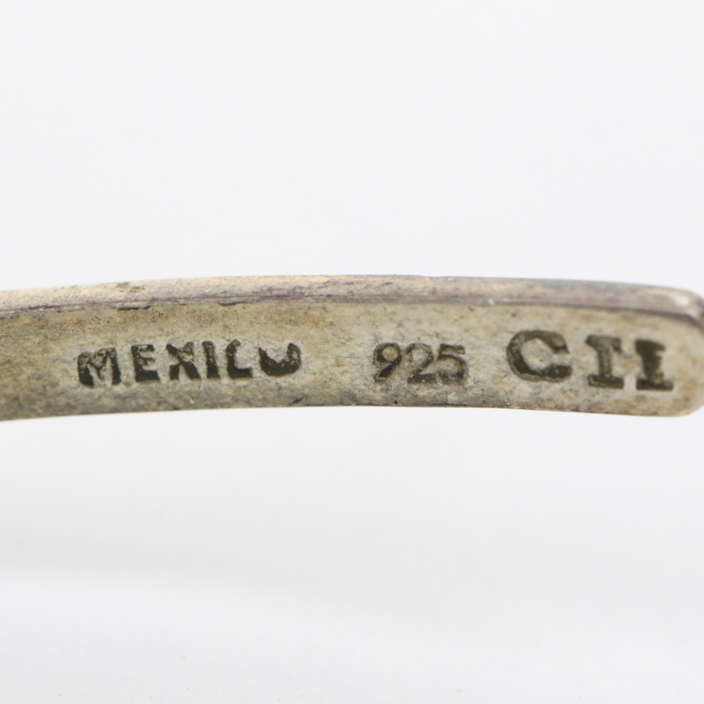 Sterling Silver, Moonstone, and Green Carnelian Pendant Collar Necklace