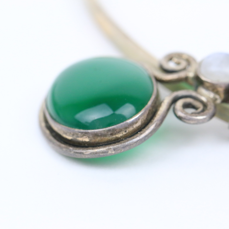 Sterling Silver, Moonstone, and Green Carnelian Pendant Collar Necklace