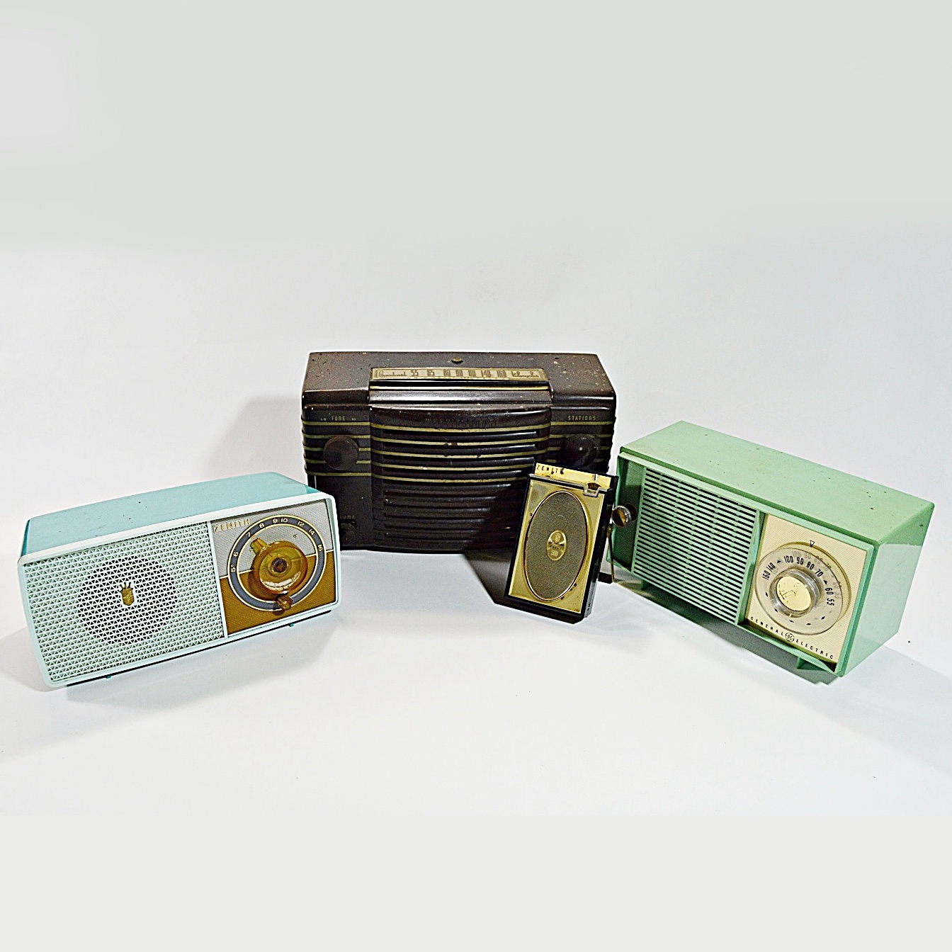 1946 Westinghouse Tube Radio and Other Vintage Radios