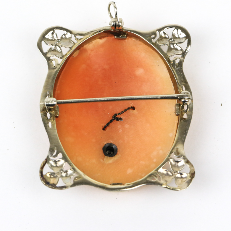 Vintage 14K Yellow Gold, Carved Shell, and Diamond en Habillé  Cameo Pendant Brooch