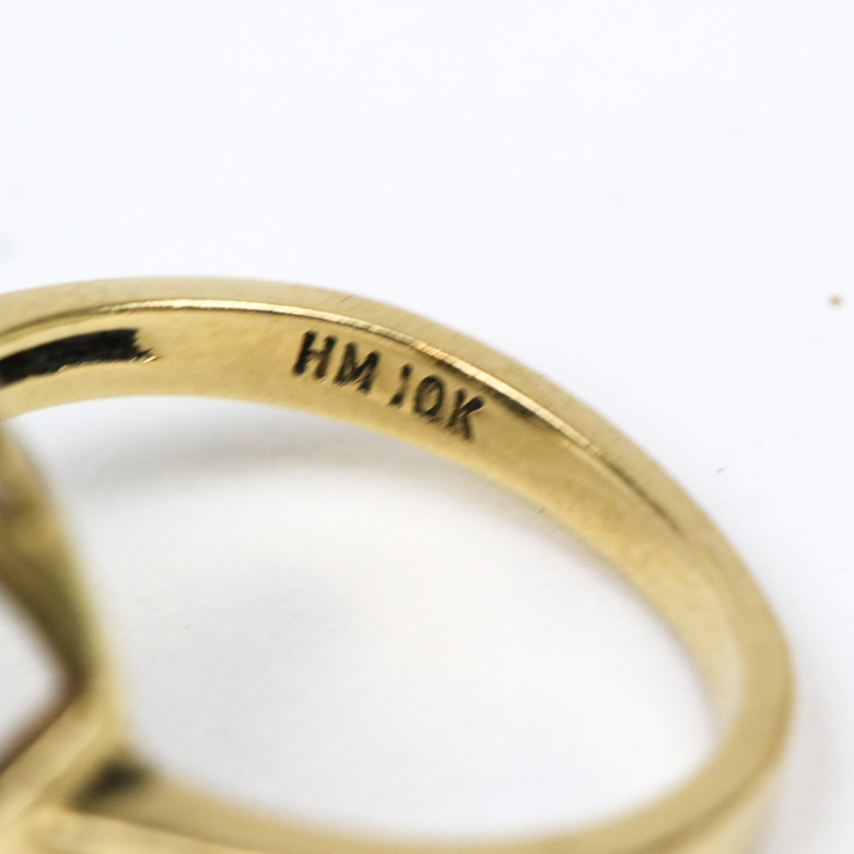 Vintage 10K Yellow Gold, Fancy Star Sapphire, and Diamond Cocktail Ring