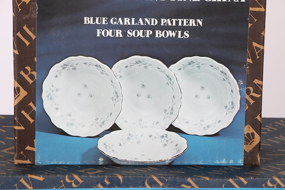 Johann Haviland "Blue Garland" Fine China Set
