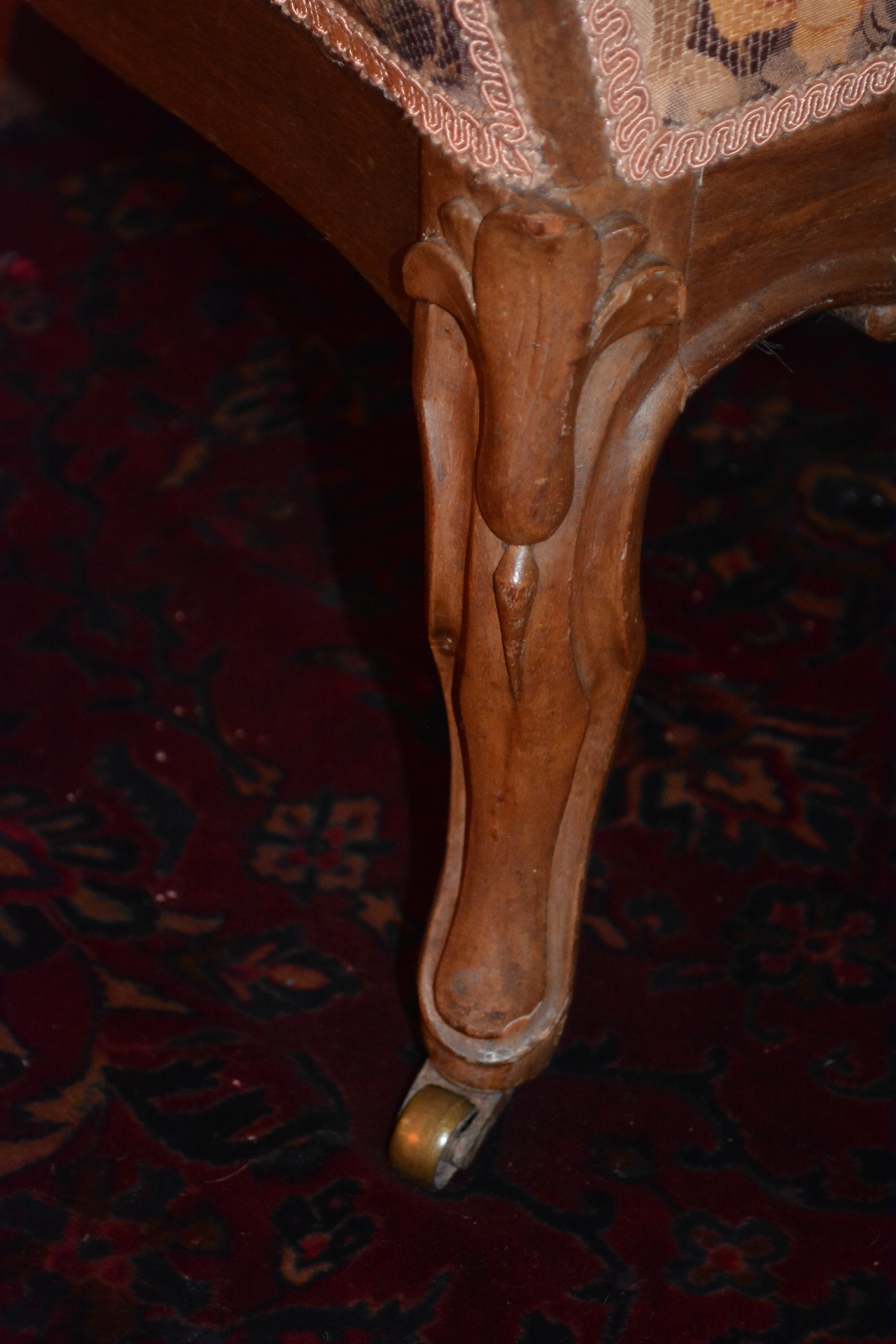 Antique Victorian Parlor Sofa