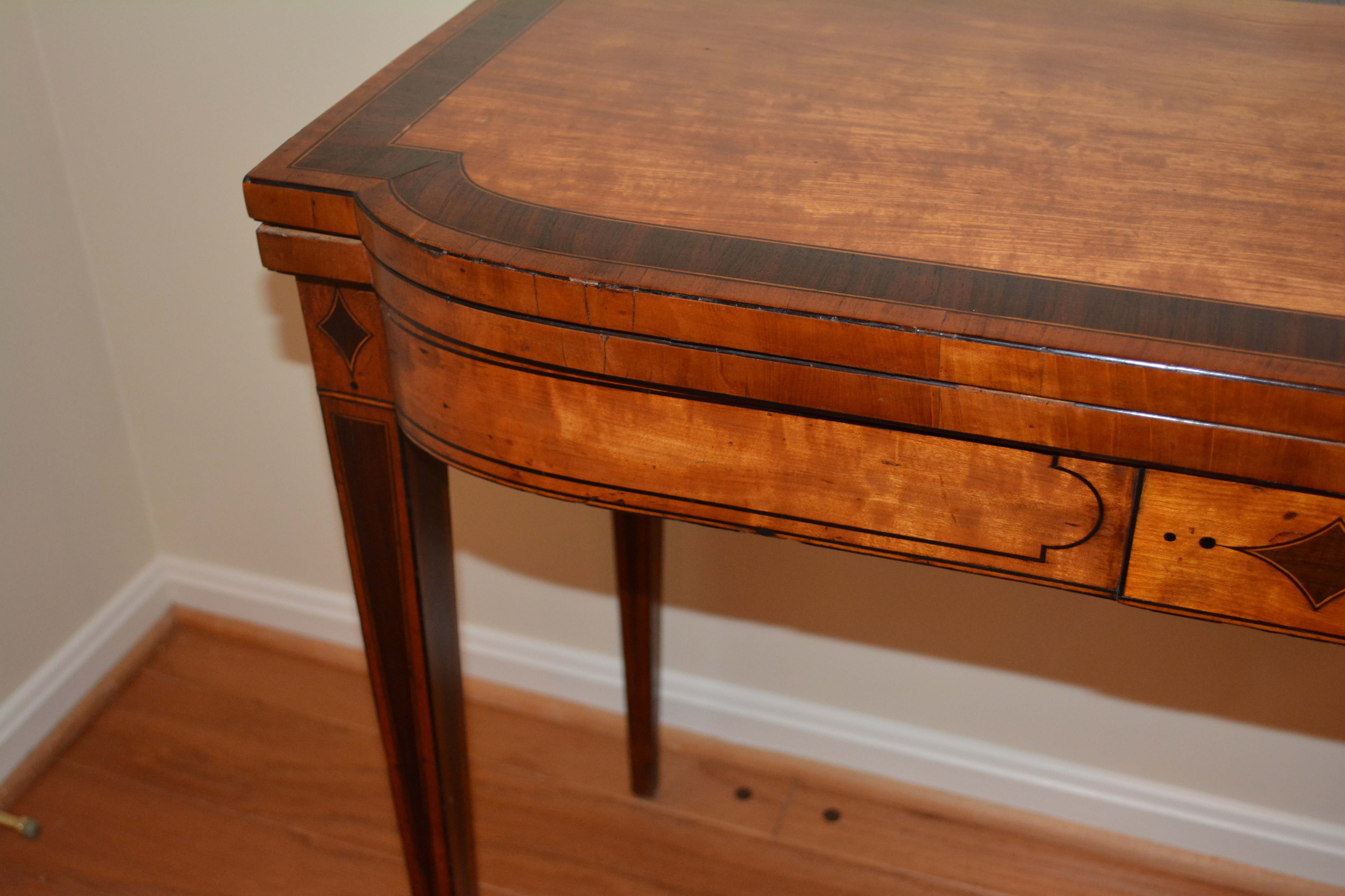 Antique Hepplewhite Style Games Table With Foldover Top