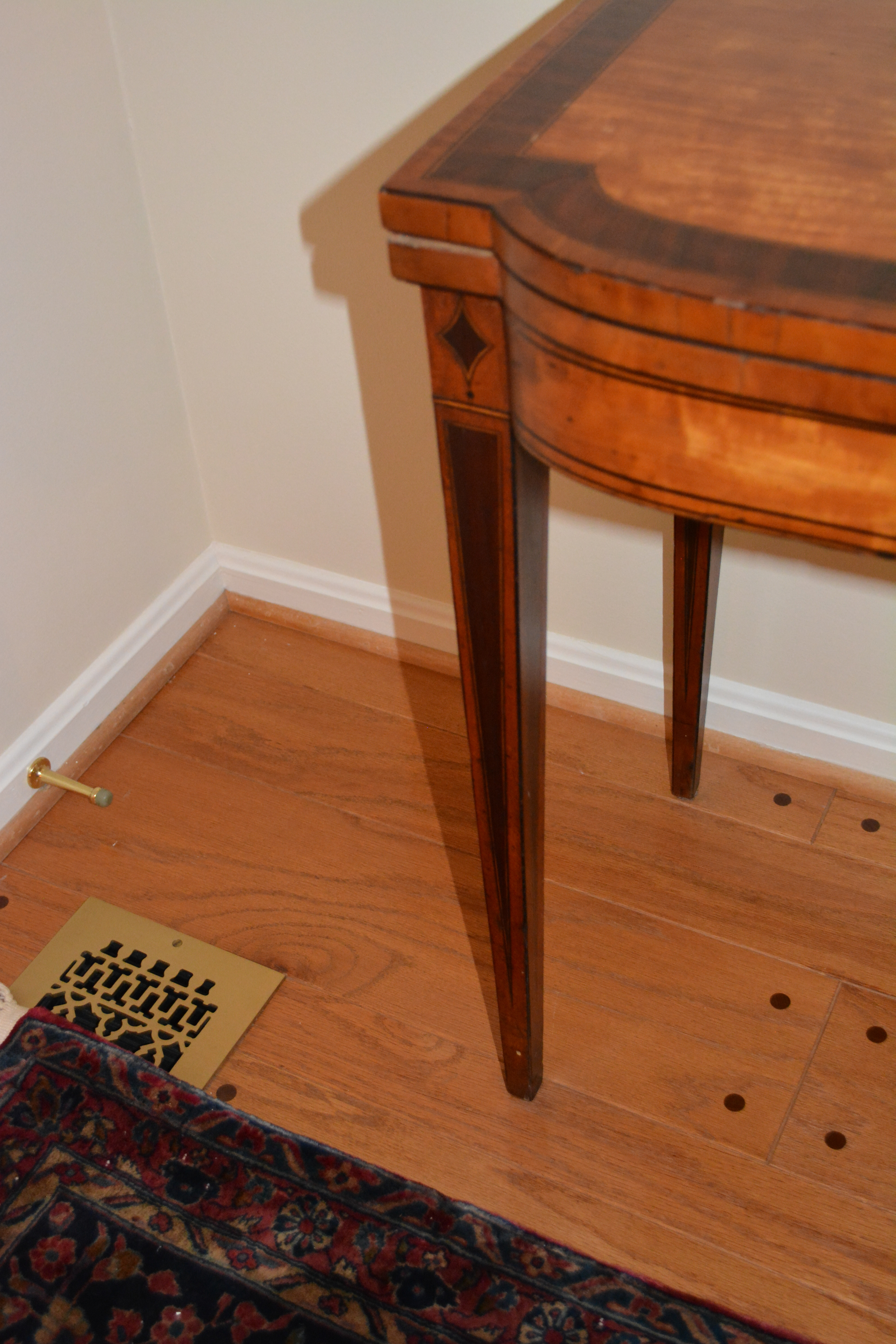 Antique Hepplewhite Style Games Table With Foldover Top