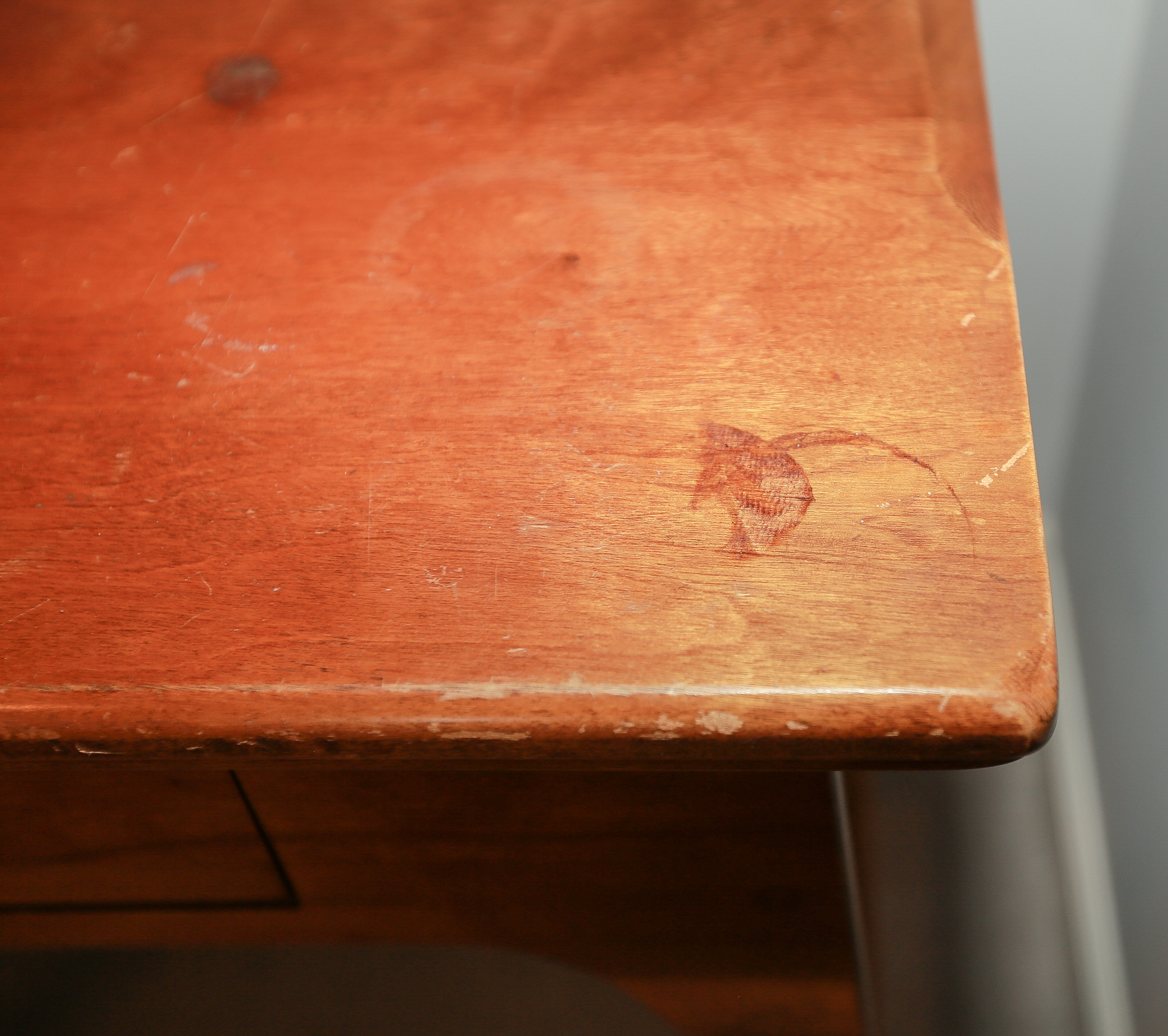 Cherry Flip Top Sewing Table With Kenmore Machine