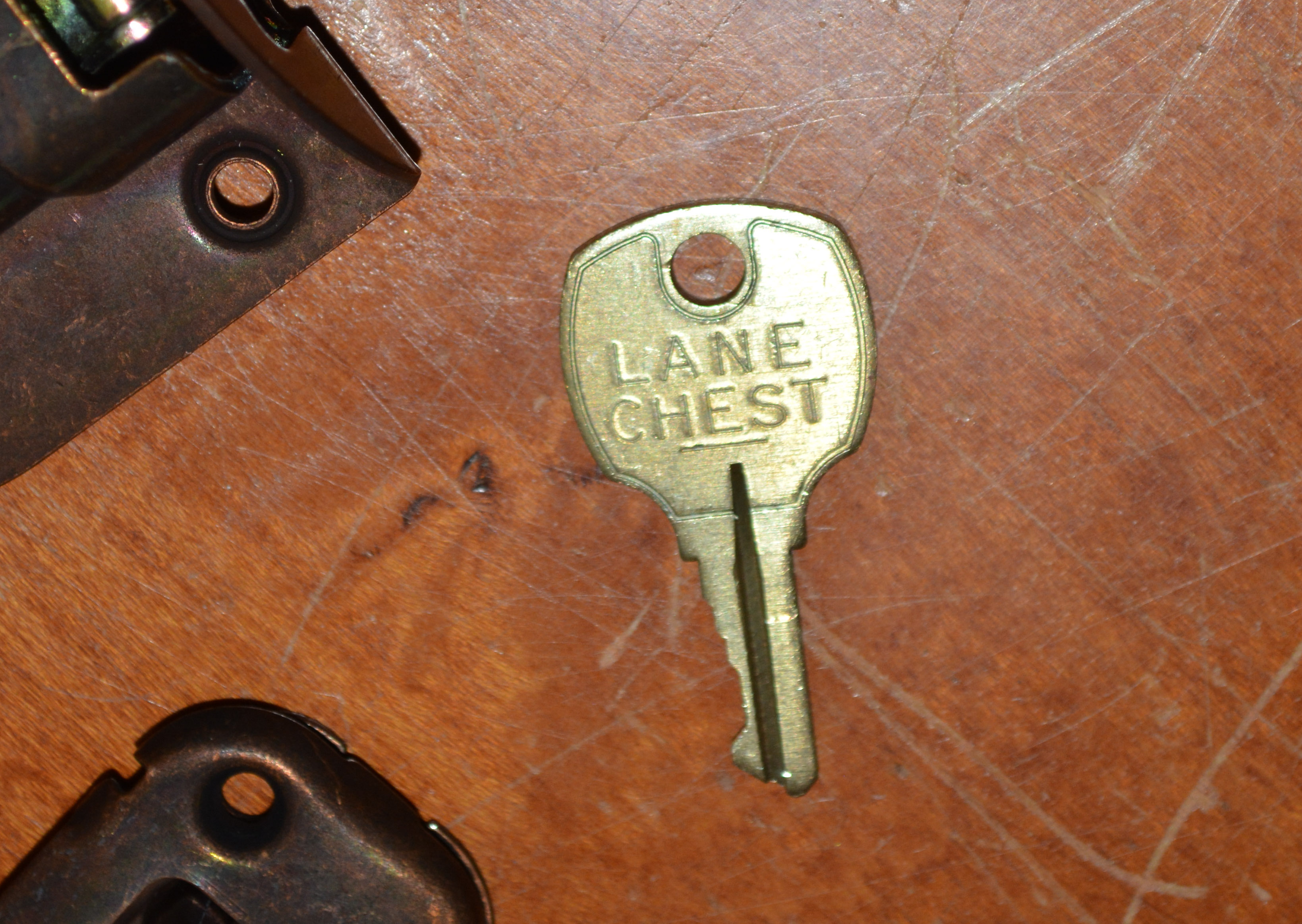 Vintage Lane Cedar Chest