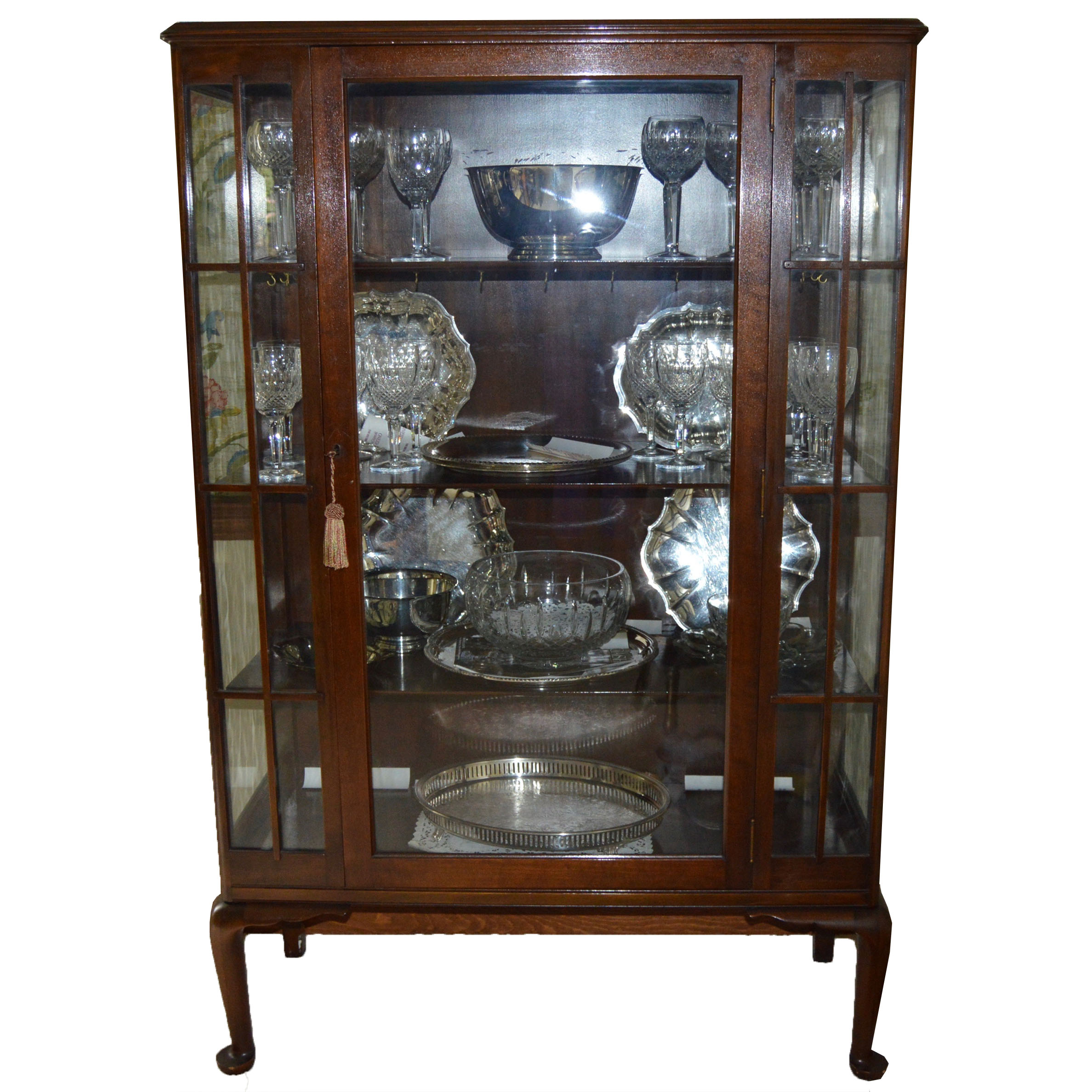 Vintage Queen Anne Style China Cabinet