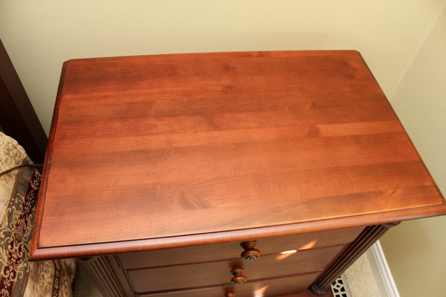 Mobel Furniture Solid Wood Nightstand