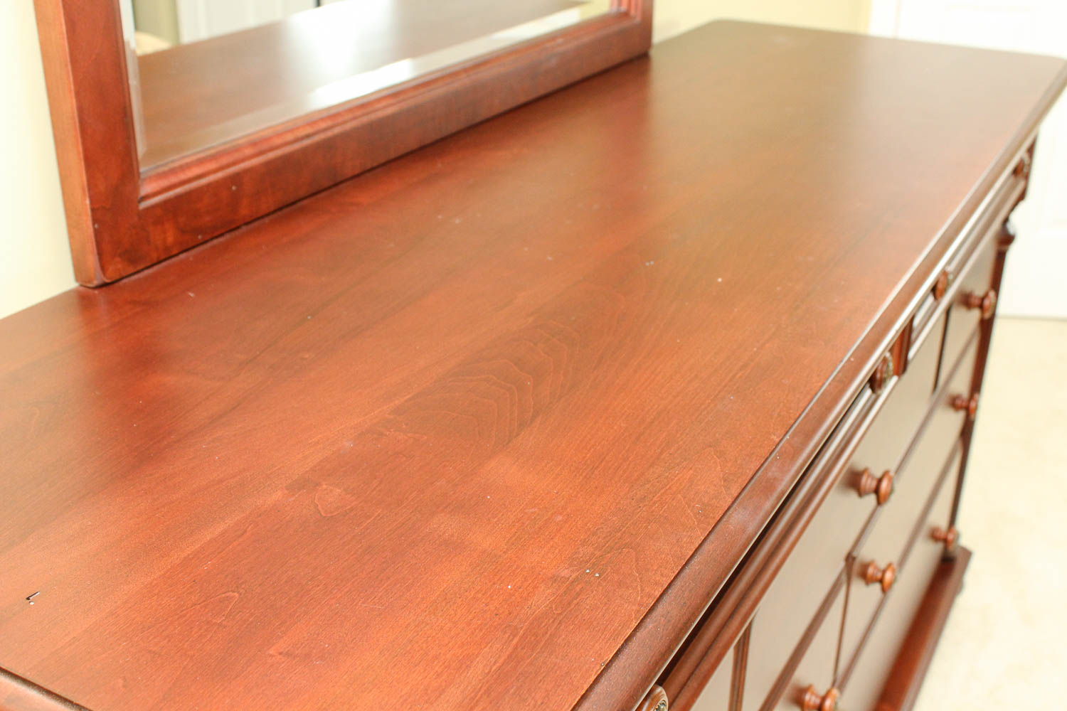 Mobel Furniture Dresser With Mirror