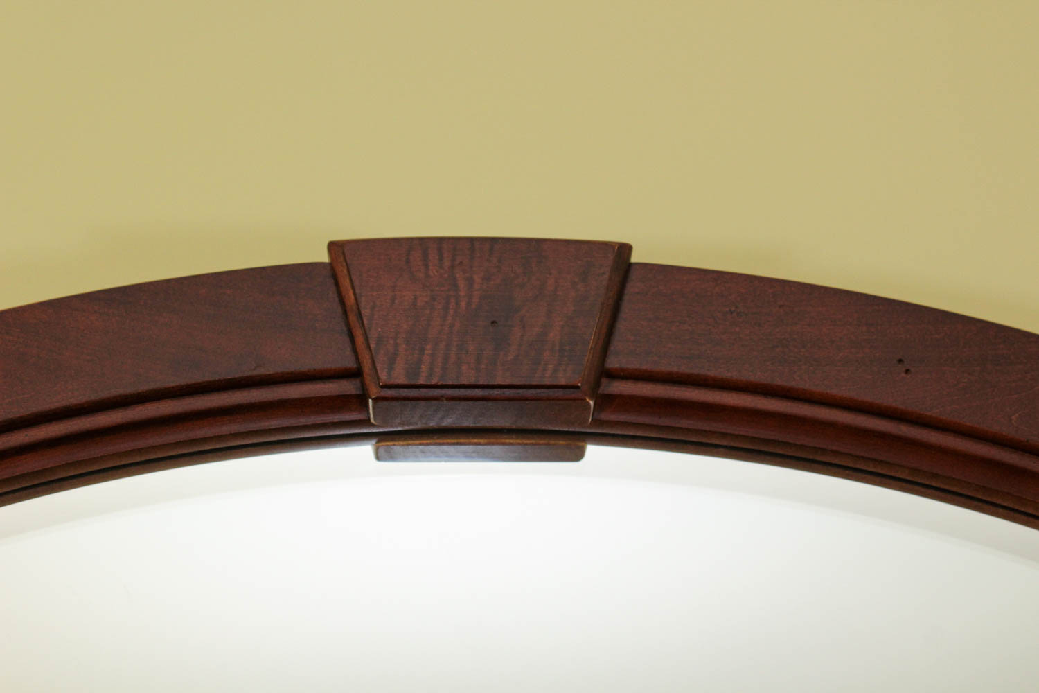 Mobel Furniture Dresser With Mirror