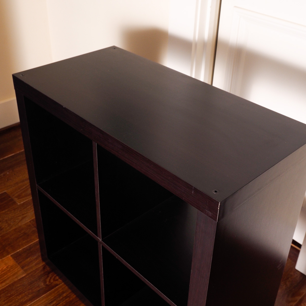 Cubical Storage Shelf