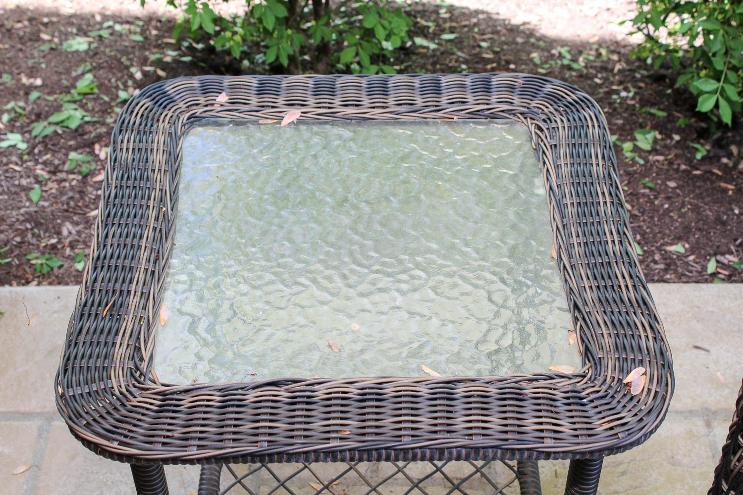 Pair of Dark Brown Wicker Patio Armchairs with Side Table