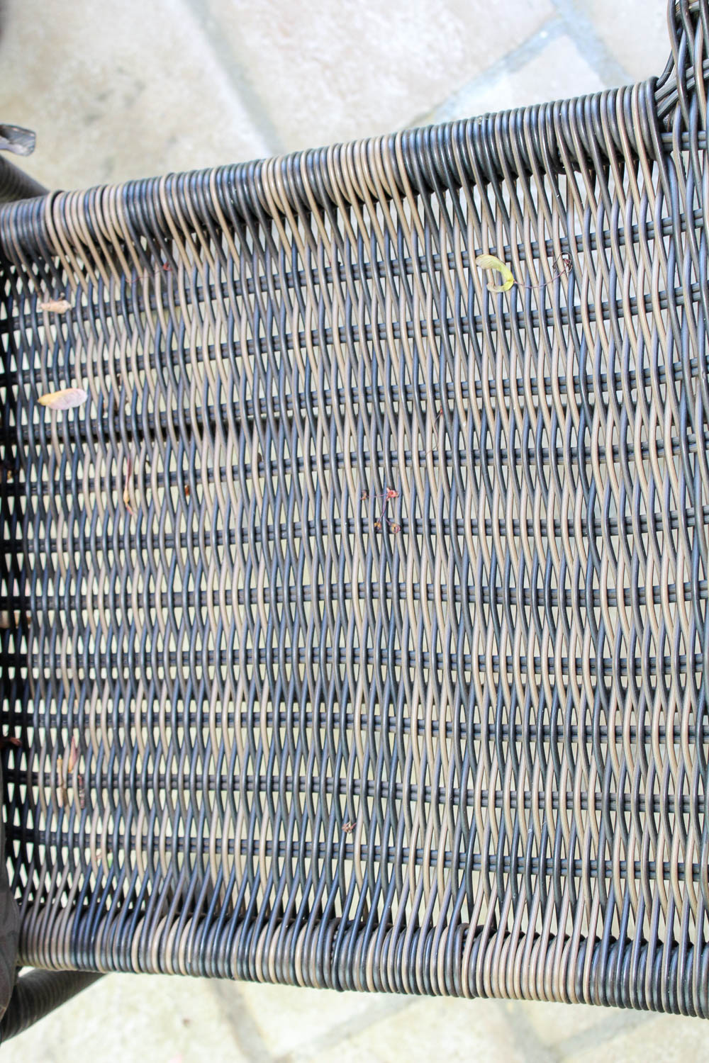 Pair of Dark Brown Wicker Patio Armchairs with Side Table