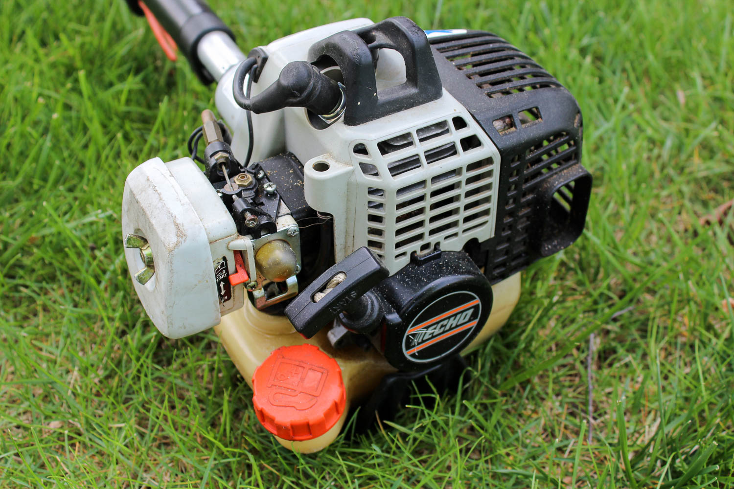 ECHO SRM-230 Straight Shaft Gas Trimmer