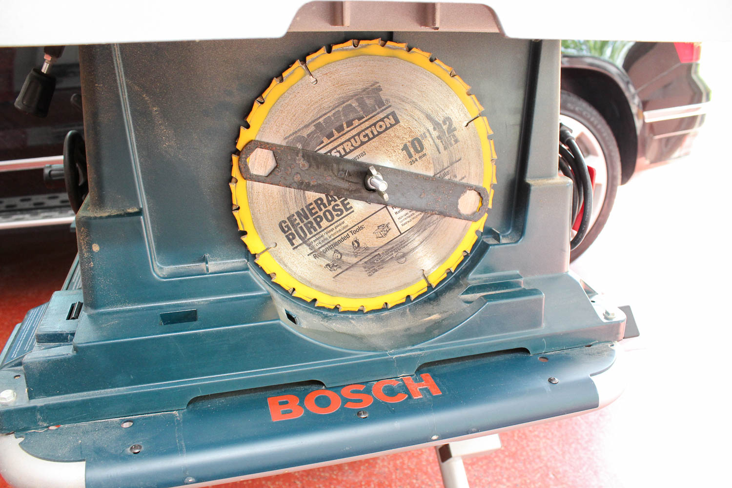 Bosch 4000 10" Table Saw with Gravity-Rise Stand