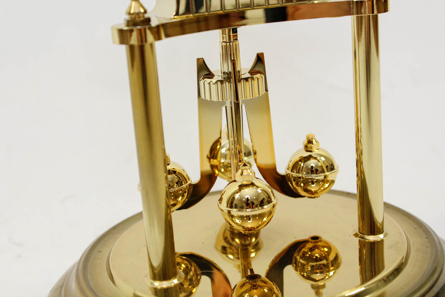 Howard Miller Desk Clock