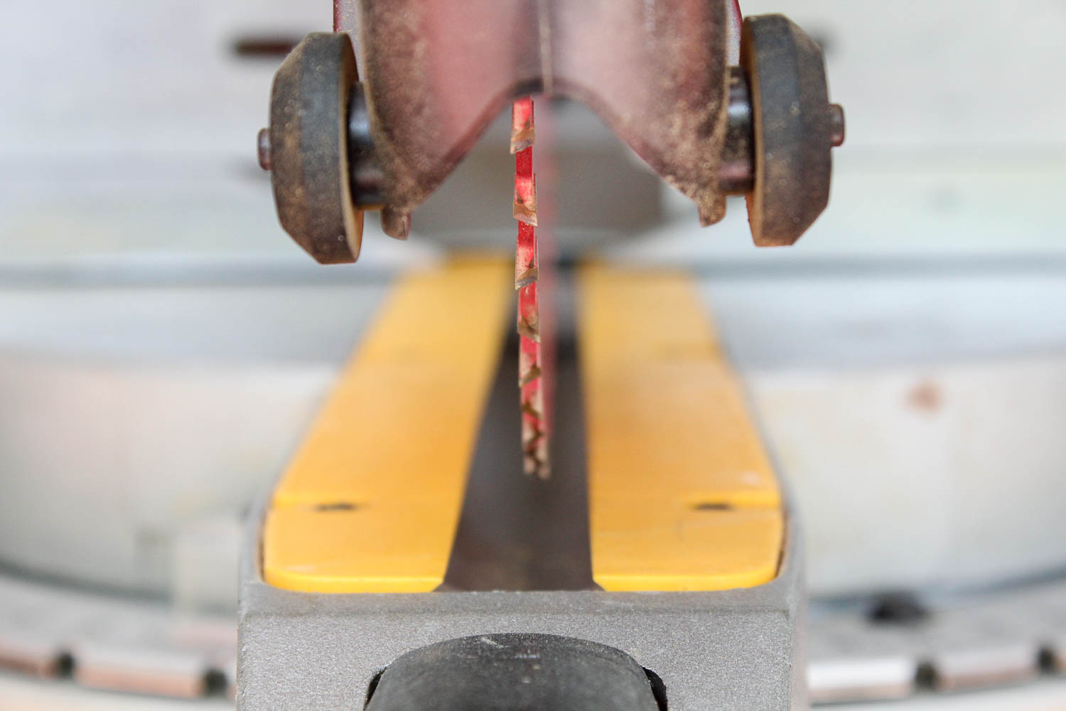 DeWalt DW708 Sliding Compound Saw