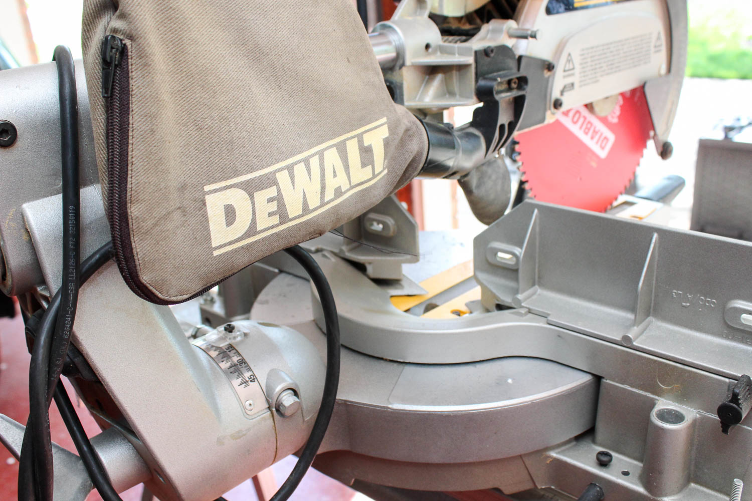 DeWalt DW708 Sliding Compound Saw